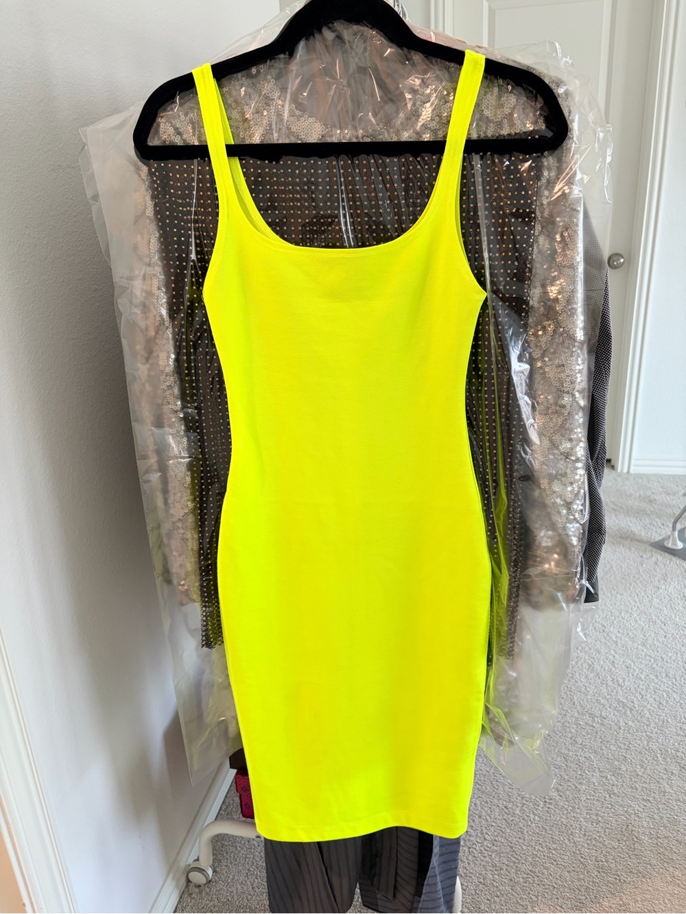 NWOT Zara Bodycon Tank Dress Vibrant Green Size Small - Picture 2 of 5